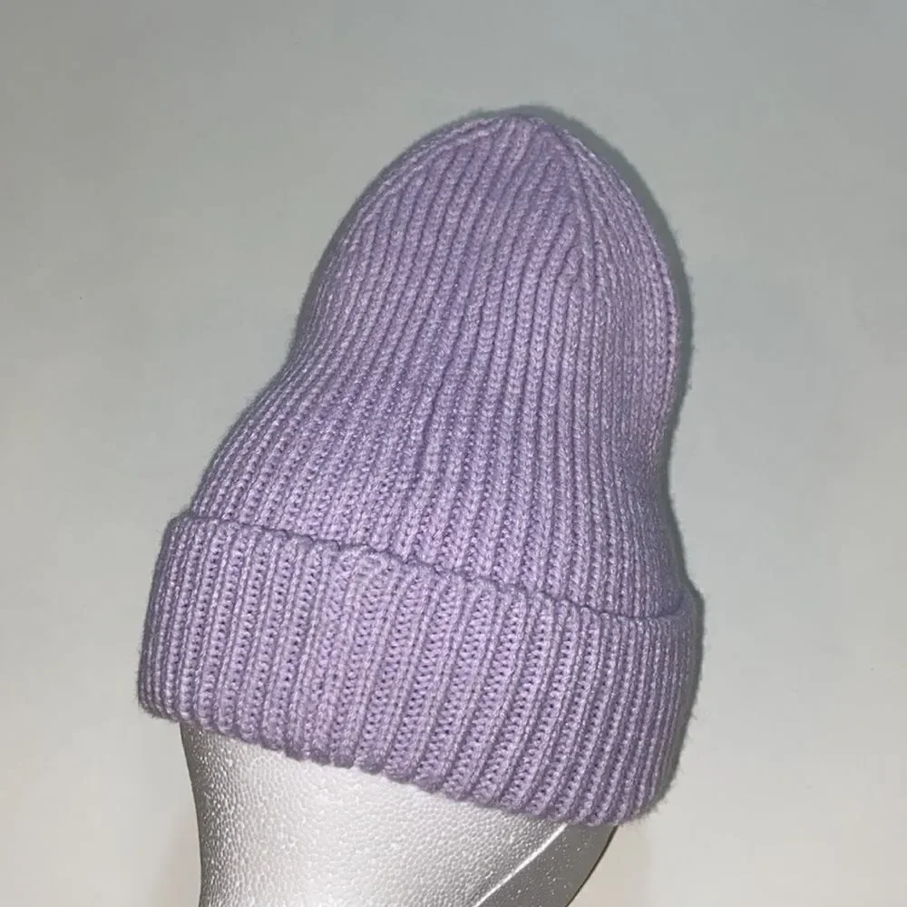 hat please see